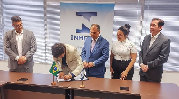 Cópia de CARROSSEL ESSE (2).png