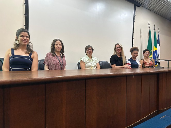 Após a palestra, aconteceu  uma roda de conversa.