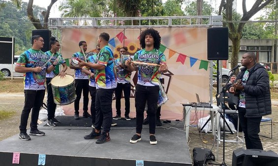 Apresentação da Bateria Show.