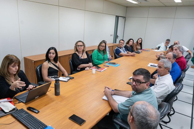 Membros da Diretoria de Metrologia Científica, Industrial e Tecnologia do Inmetro, durante processo de avaliação com foco no atendimento aos requisitos de gestão das normas ABNT NBR ISO/IEC 17025 e ABNT NBR ISO 17034