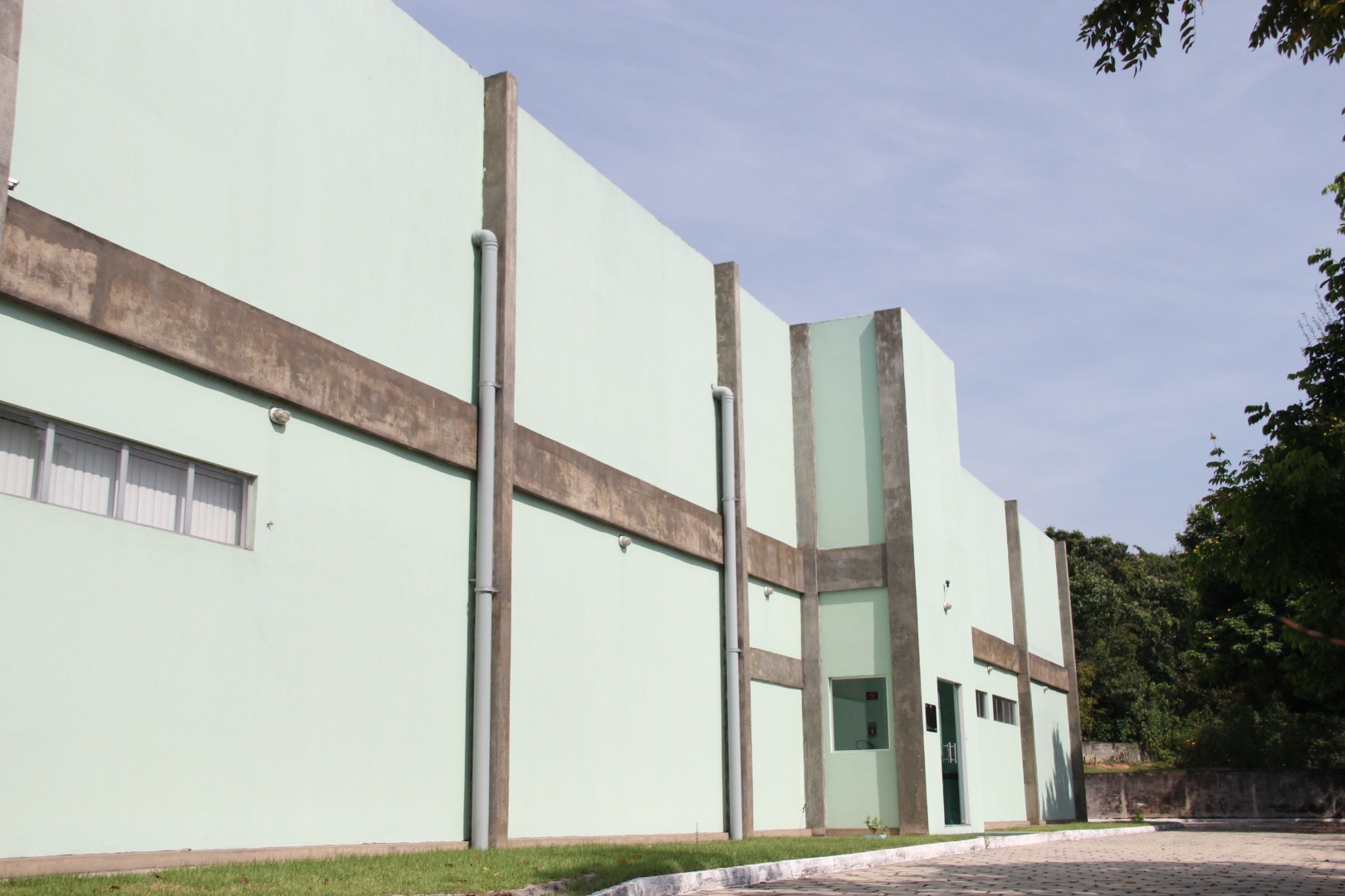 Fachada principal LTBC (2012)