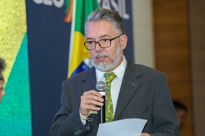 Lançamento do Centro Franco-brasileiro para a biodiversidade amazônica (78) Antonio Pereira Capes.jpg
