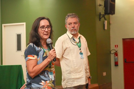 Magalli Henriques e diretor Henrique Pereira_Foto Camila Barbosa-ASCOM INPA.jpg