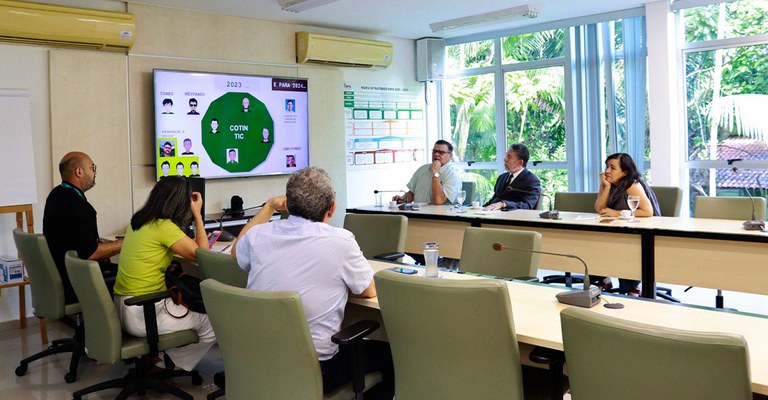 Reuniao Inpa e Icomp_Foto Débora Vale_Ascom Inpa.jpeg