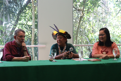 Seminarios da Amazonia INPA_Davi Kopenawa_Foto Fernanda Reis_Ascom Inpa (4).png