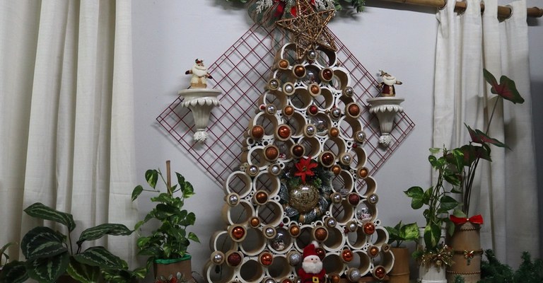 Decoração natalina_bambu_Foto Kaylane Golvin_Ascom Inpa.JPG