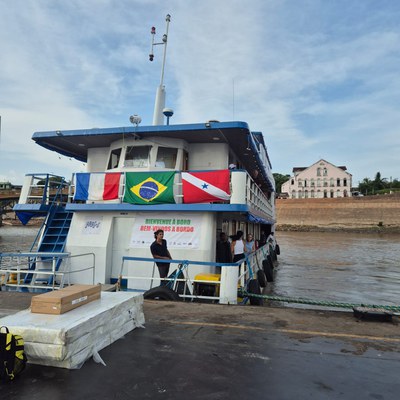 Embarcação da caravana, Foto: Henrique Pereira- Inpa.