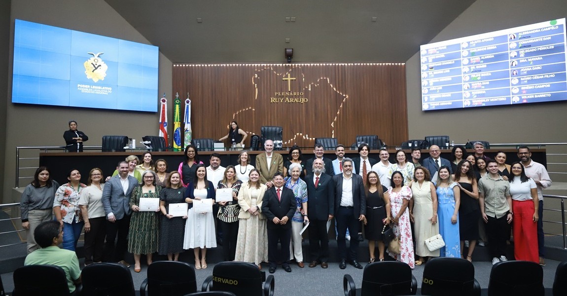 Programa de Pós Graduação em Biologia de Água Doce e Pesca interior do Inpa é homenageado pelos seus 50 anos na Aleam