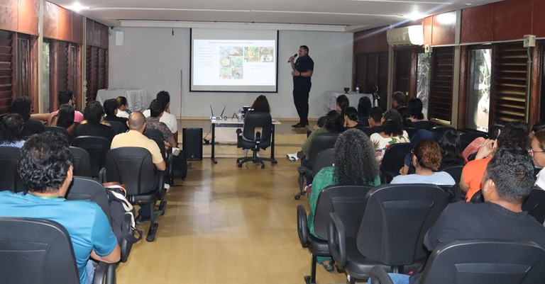 Defesa de Mestrado_Tyson Ferreira.IMG_Anne Karoline, ASCOM INPA (6).JPG