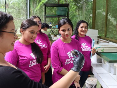 Visita ao Centro de Estudos dos Quelônios da Amazônia. Foto: Kaylane Golvin- Ascom Inpa.