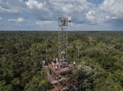 ©Rogério Assis.Torre meteorológica.JPG