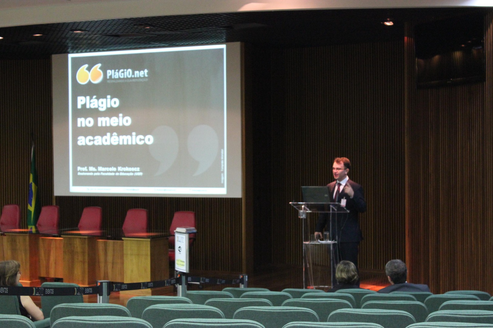 VIII SEMANA NACIONAL DO LIVRO E DA BIBLIOTECA