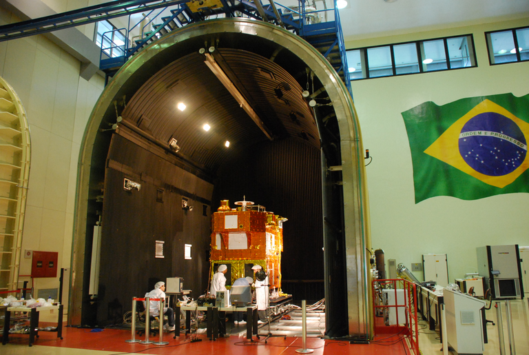 Teste protótipo térmico satélite