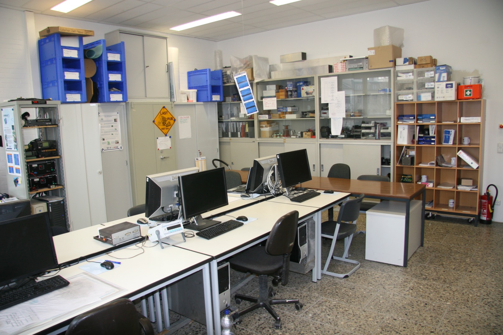 COMPASS-2-Laboratory_3.jpg