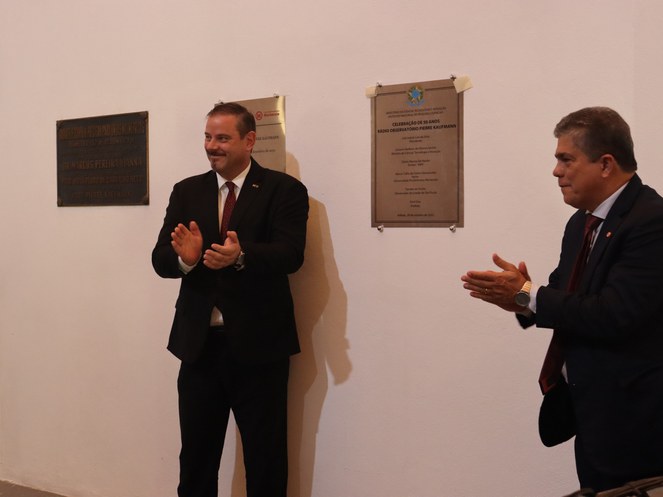 Decerramento da placa alusiva aos 50 anos do Rádio Observatório Pierre Kalffman