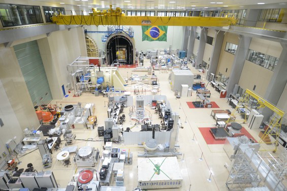 Hall de testes do LIT.