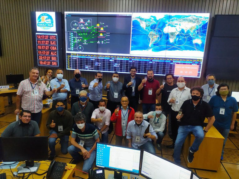 033- Comemoração ao sucesso da injeção e controle em órbita do satélite AMZ-1 - Sala de Controle 28022021.jpeg