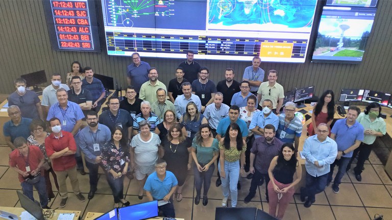 99__Foto Comemorativa - ECV do AMZ-1 - Lançamento do AMZ-1 em 28022021.jpg