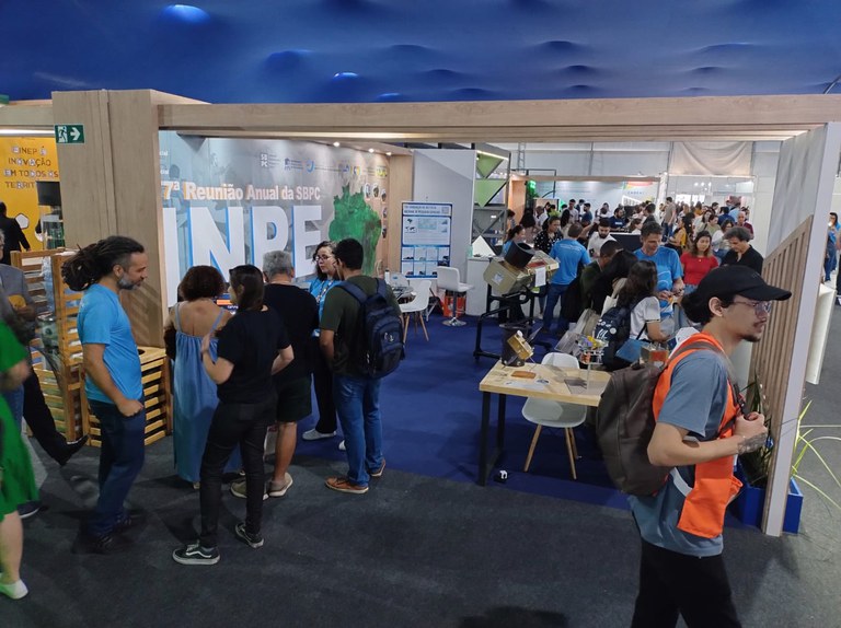 Estande do INPE na SBPC 3.jpeg