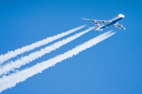 INPE e ICCT lançam projeto pioneiro para monitorar o impacto climático de trilhas de condensação de aeronaves no Brasil