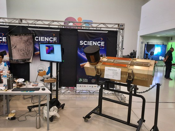 Câmera Multiespectral MUX, usada nos Satélites CBERS 4 e CBERS 4A.