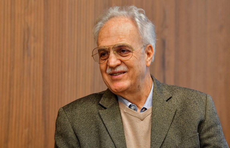 CarlosNobre_2022_Notcia_LucasLacaz.jpg
