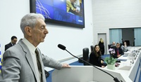 Pesquisador aposentado do INPE, Gerald Banon recebe título de Cidadão Joseense