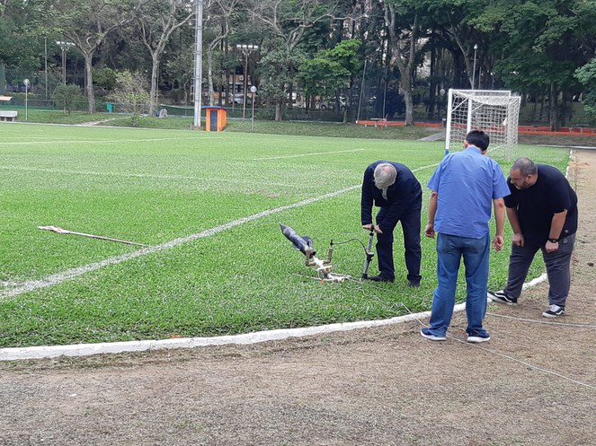 Preparação do lançamento do foguete.