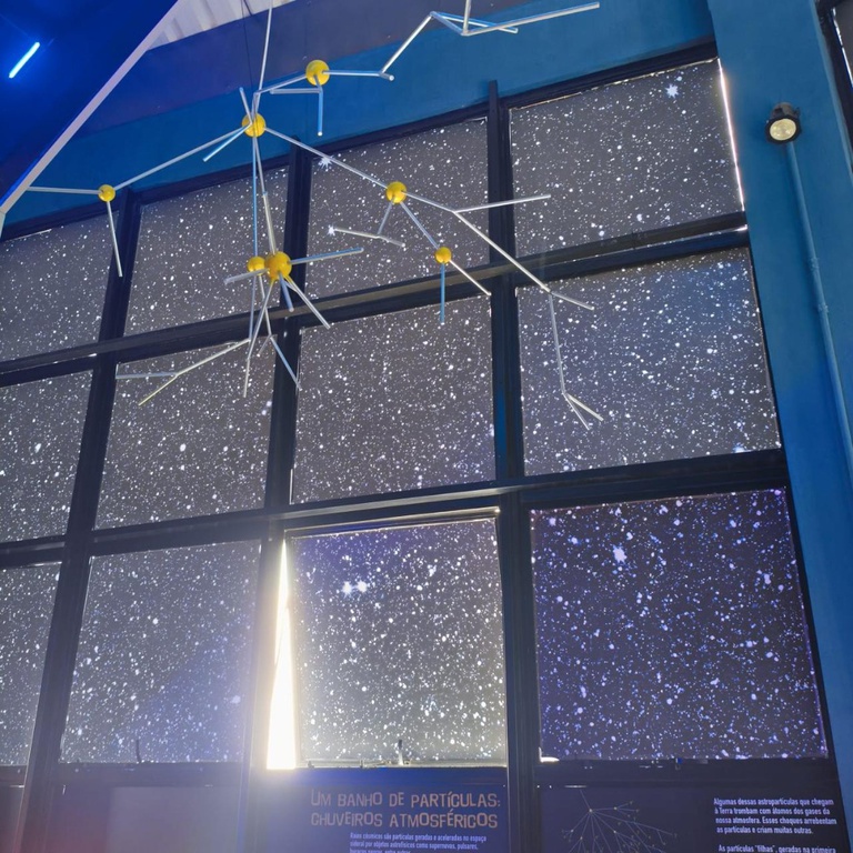 Exposição Raios Cósmicos_5.jpeg
