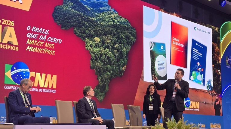 MCTI apresenta plataforma sobre risco climático coordenada pelo INPE para apoiar municípios no planejamento para a adaptação climática