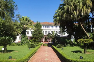 Parque Vicentina Aranha.png