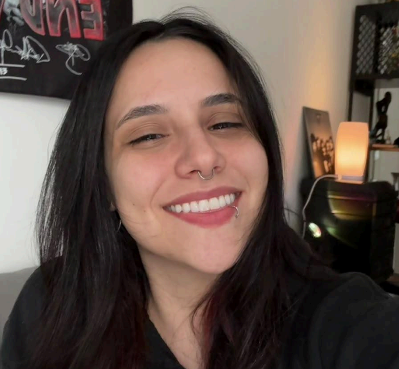 Andreza Cristina Barbieri Serra.png