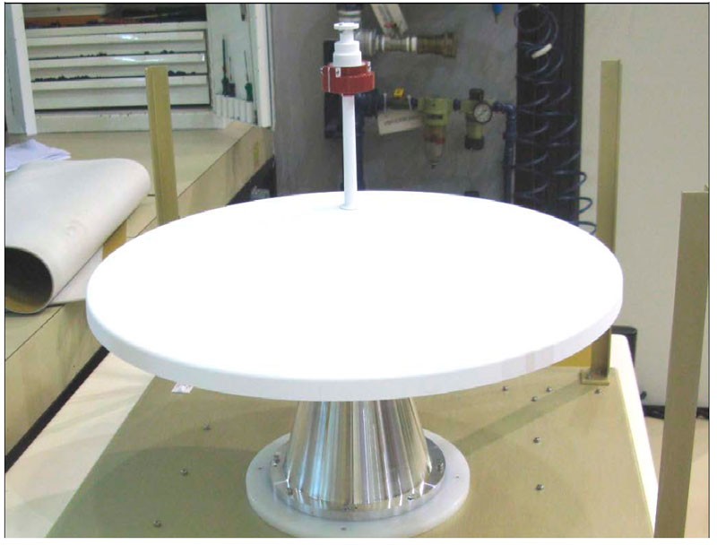 Figura 30 - Antena AWDT.jpg