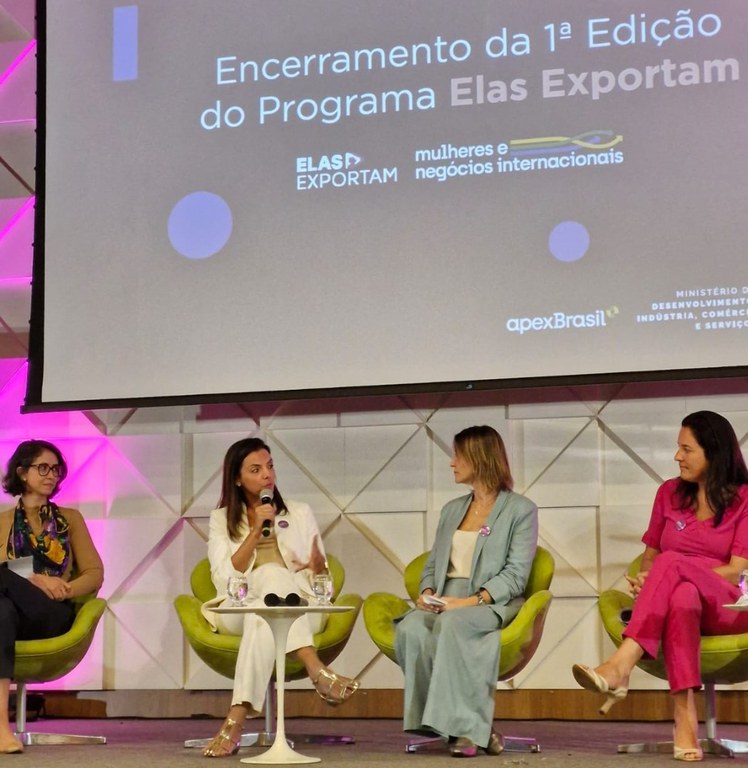Rafaela Guerrante no encerramento da primeira edição do Programa Elas Exportam