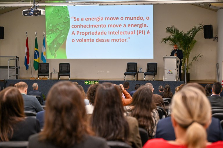 Evento sobre cooperação entre o INPI e Itaipu Binacional