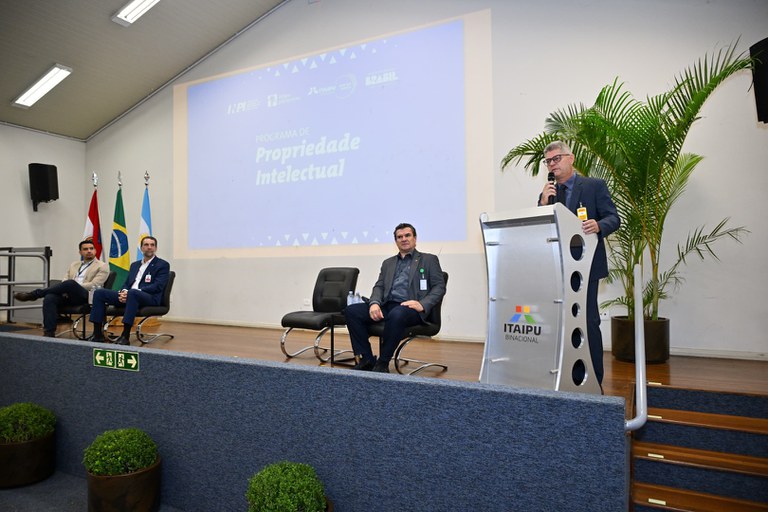 Evento sobre cooperação entre o INPI e Itaipu Binacional