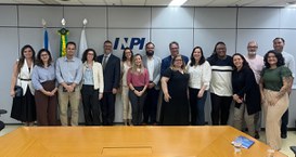 Diálogo sobre contratos