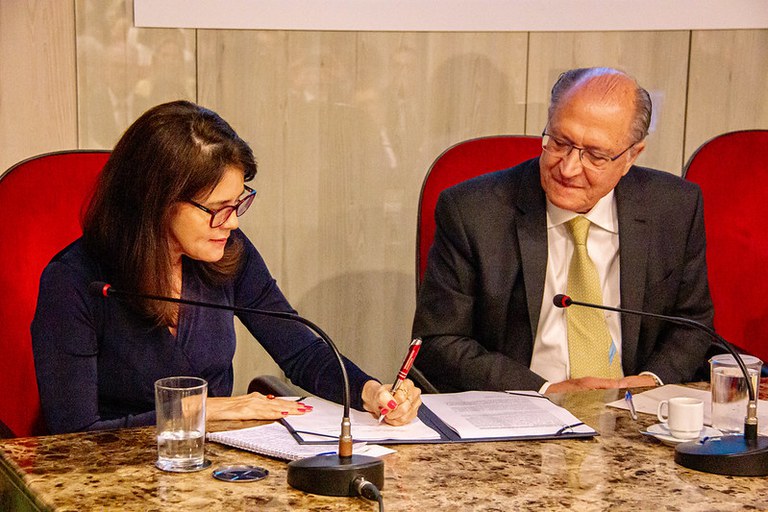 Lançamento e assinatura de acordo de cooperação