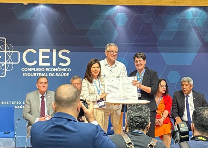 Tânia Ribeiro, Alecandre Padilha e Fernanda de Negri.jpg