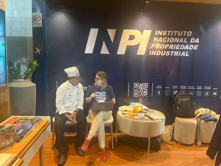 Atendimento aos usuários de PI durante o Inova Amazônia Summit