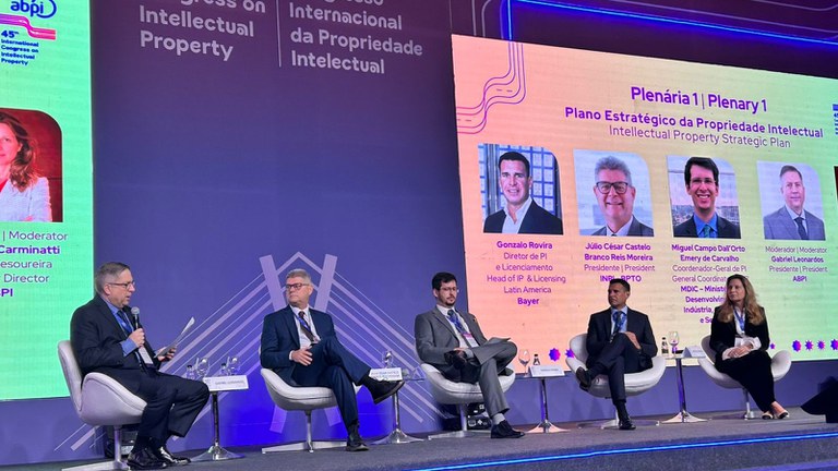 Congresso ABPI Julio Cesar Moreira.jpg