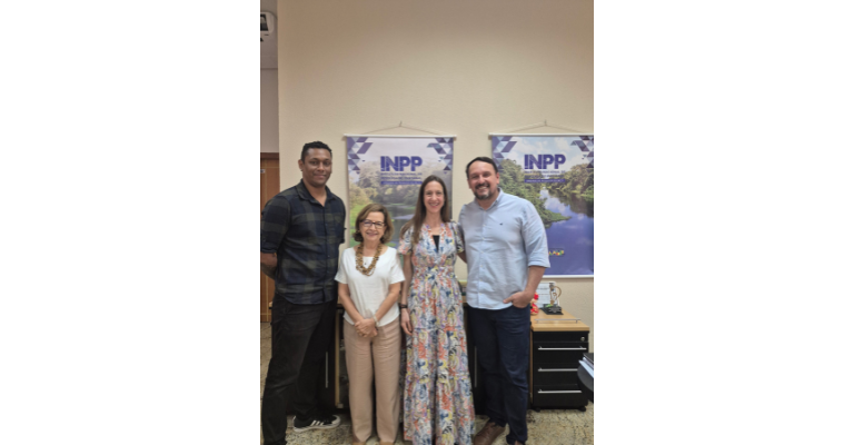 INPP realiza palestra sobre impactos do fogo no Cerrado e avança em cooperação científica com a Universidade de Oxford