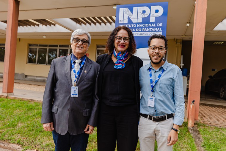 Ministra, Paulo e Rafael