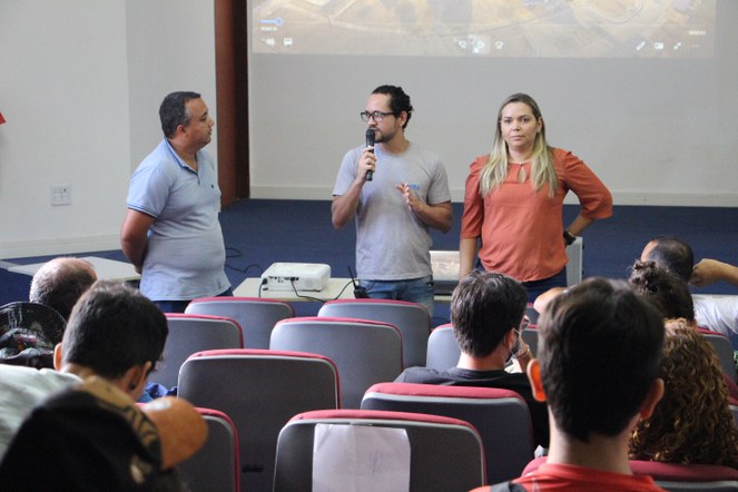 Alunos de medicina veterinária do UNIESP visitam INSA/MCTI 2