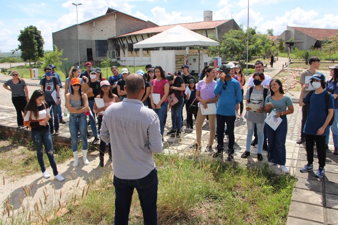 Alunos de medicina veterinária do UNIESP visitam INSA/MCTI 3