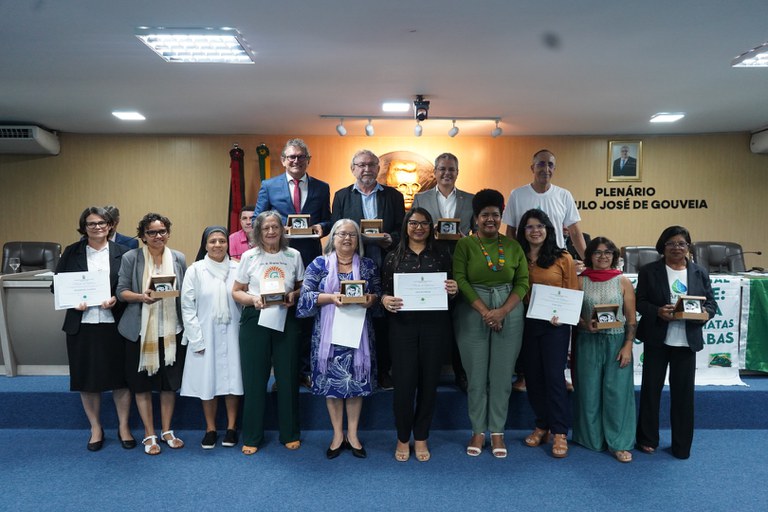 INSA/MCTI é homenageado com medalha Celso Furtado na câmara dos vereadores em Campina Grande (PB)