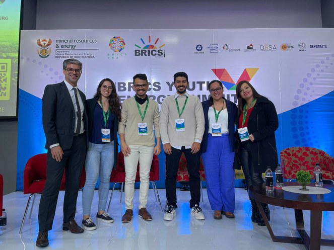INSAMCTI participa do 5º Encontro de Jovens para a Energia do BRICS na África do Su (3).jpeg
