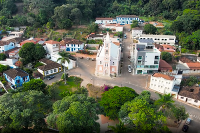 Vista aérea de Peçanha MG.png