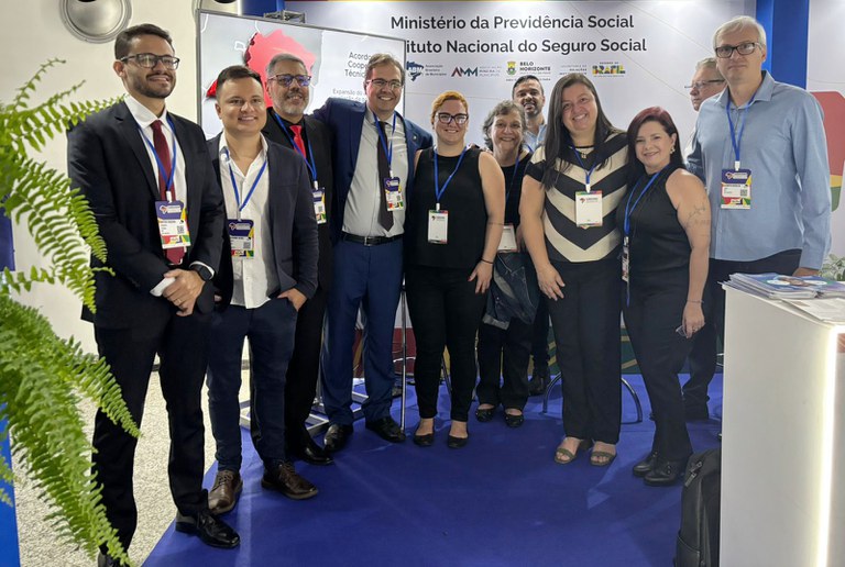 Equipes INSS e MPS, com Gabriel Gomes SRSE II.jpg