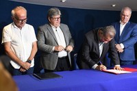 INSS firma parceria com Governo da Paraíba e Prefeitura de João Pessoa